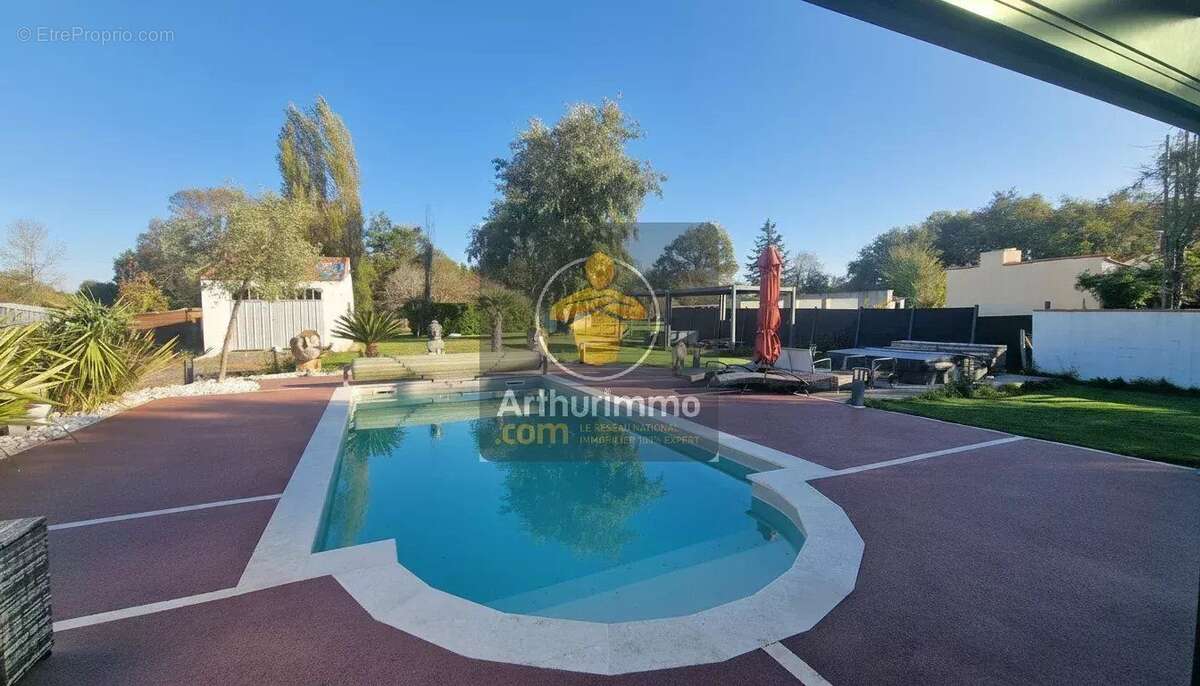 Maison à SAINT-GERVAIS