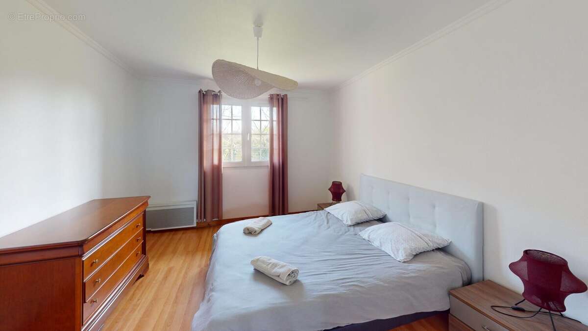 Maison à OUISTREHAM