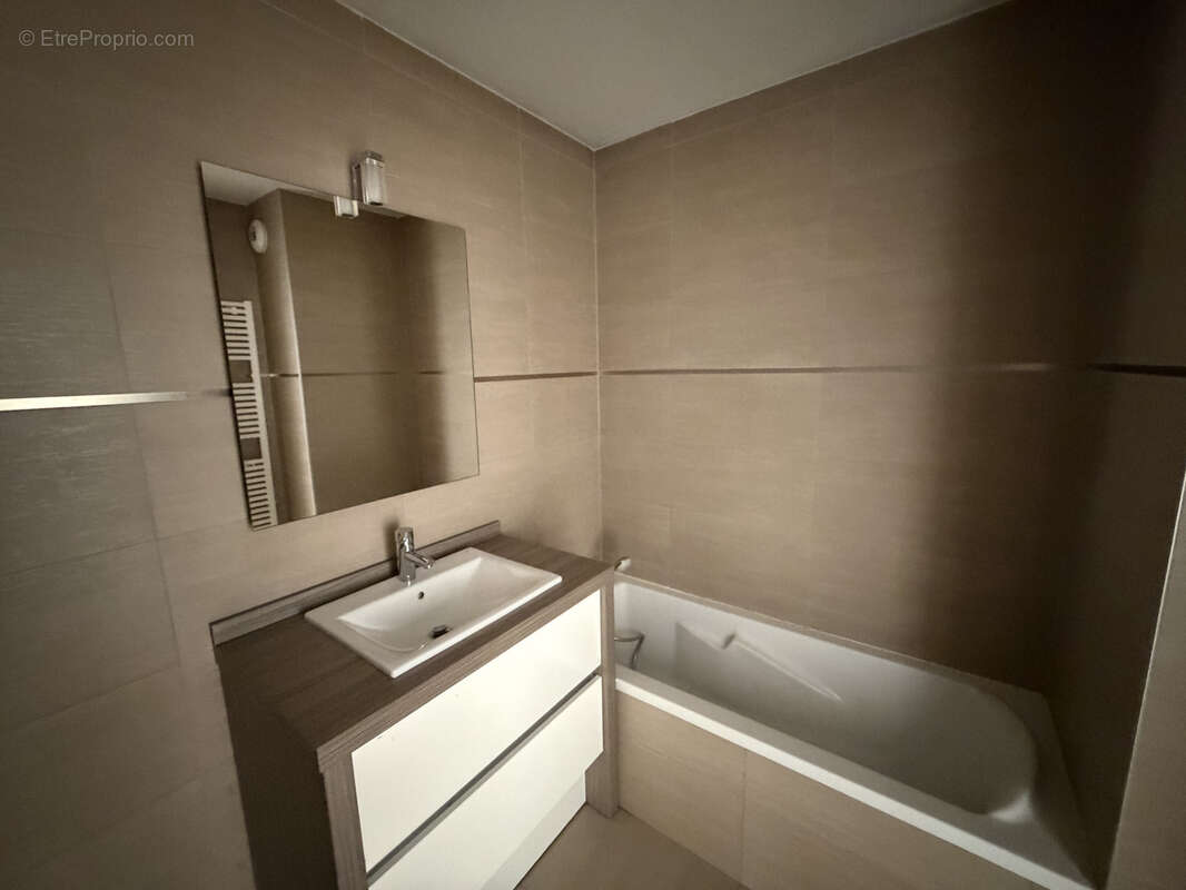 Appartement à SAINT-CYR-AU-MONT-D'OR