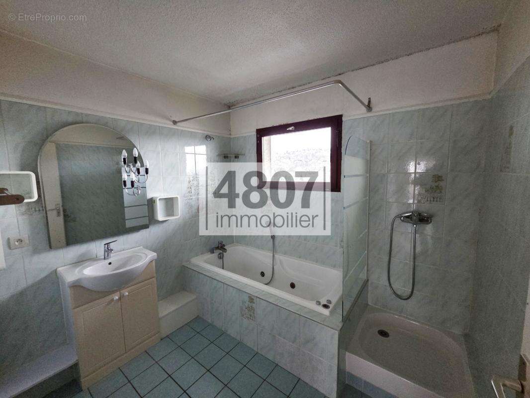 Appartement à ANNEMASSE