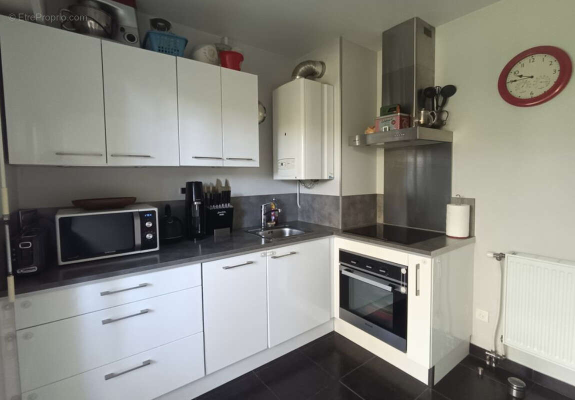 Appartement à MARSEILLE-7E