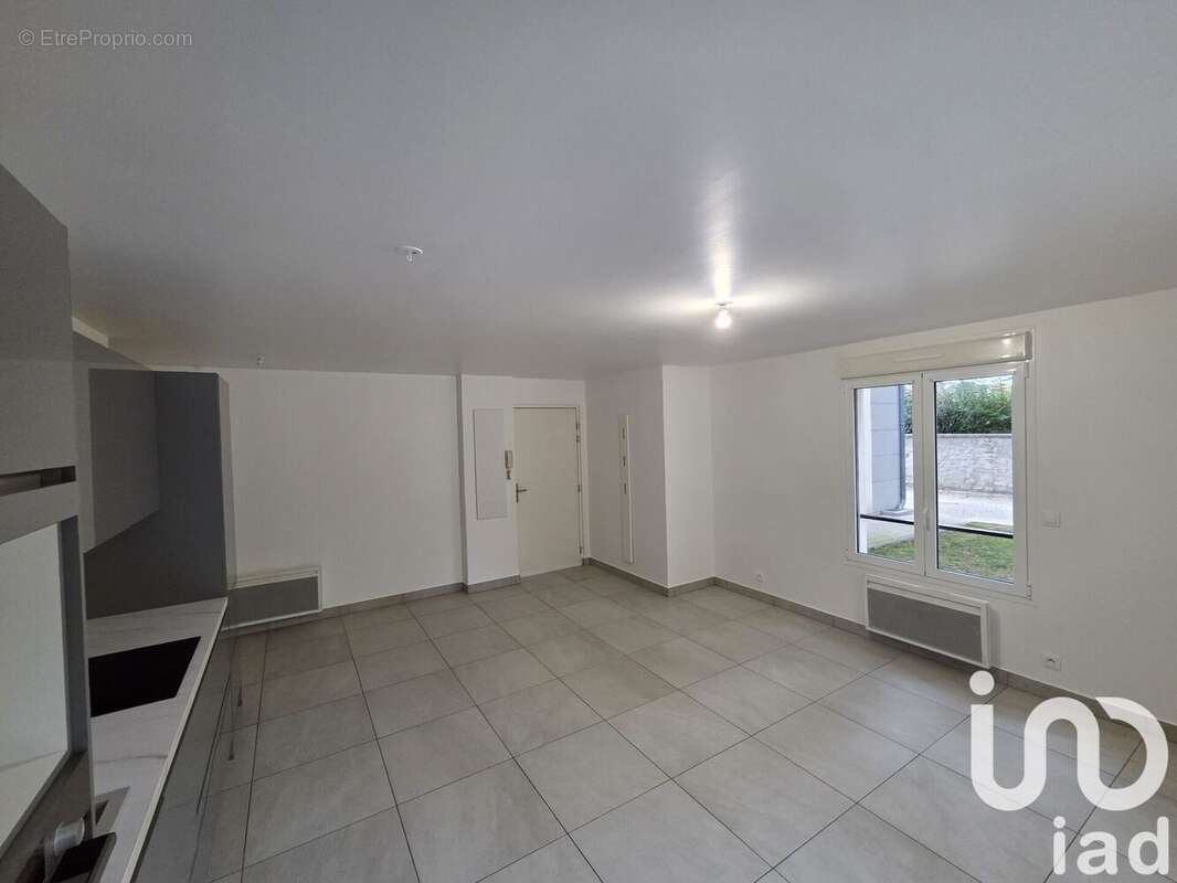 Photo 3 - Appartement à AUVERS-SAINT-GEORGES