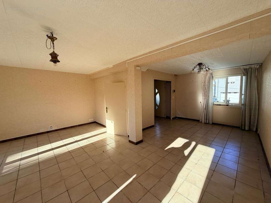 Photo 6 - Maison à BELLERIVE-SUR-ALLIER