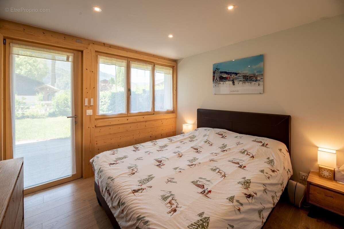 Haute Savoie (74), à vendre SAMOENS - Domaine skiable Grand Massif - Appartement T3 63 m² - photo 6