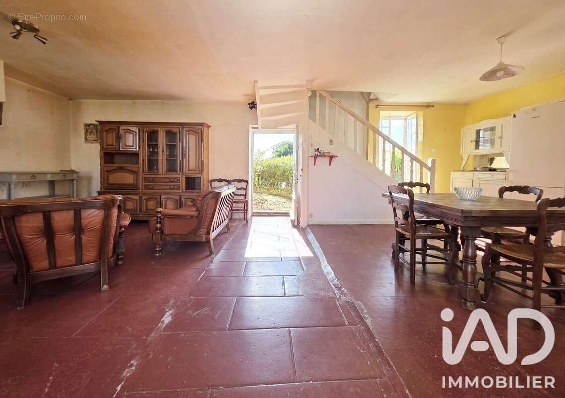 Maison 106 m² à Pabu  - photo 3