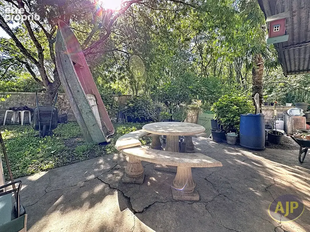 Maison de ville à terminer avec jardin et accès rivière - photo 15