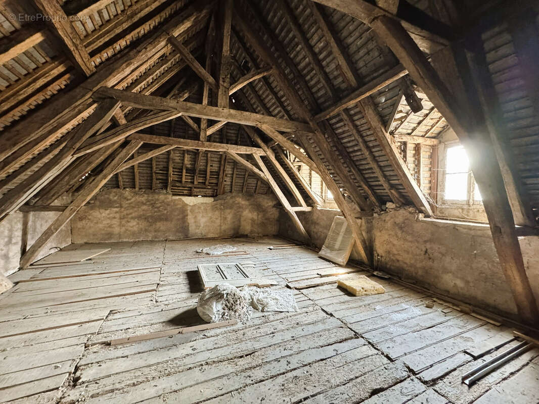Maison à DISSAY