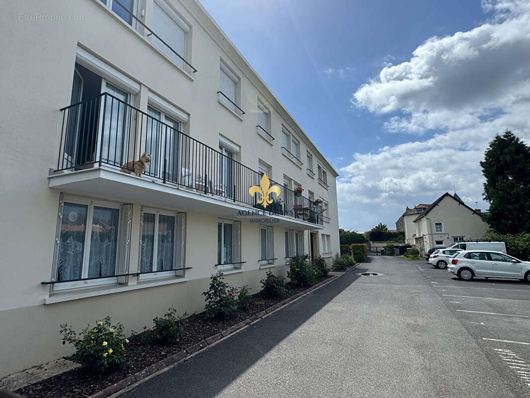 Appartement à GOUVIEUX