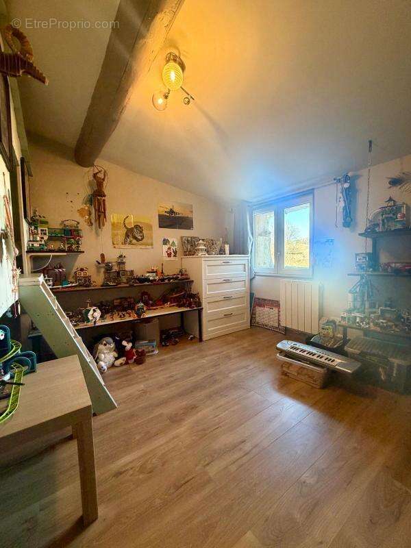 Maison de village avec piscine - photo 9
