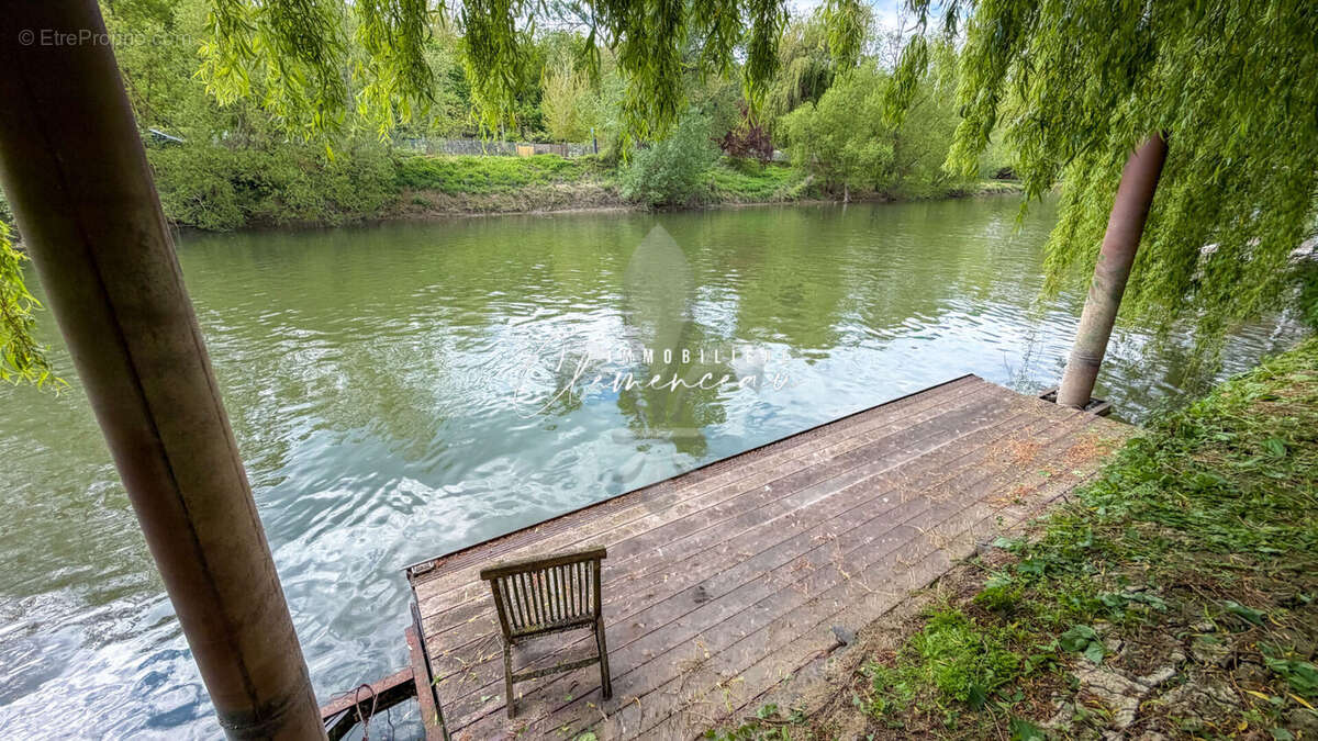 Maison 200m²  Bords de Seine - île Privée - POISSY - photo 5