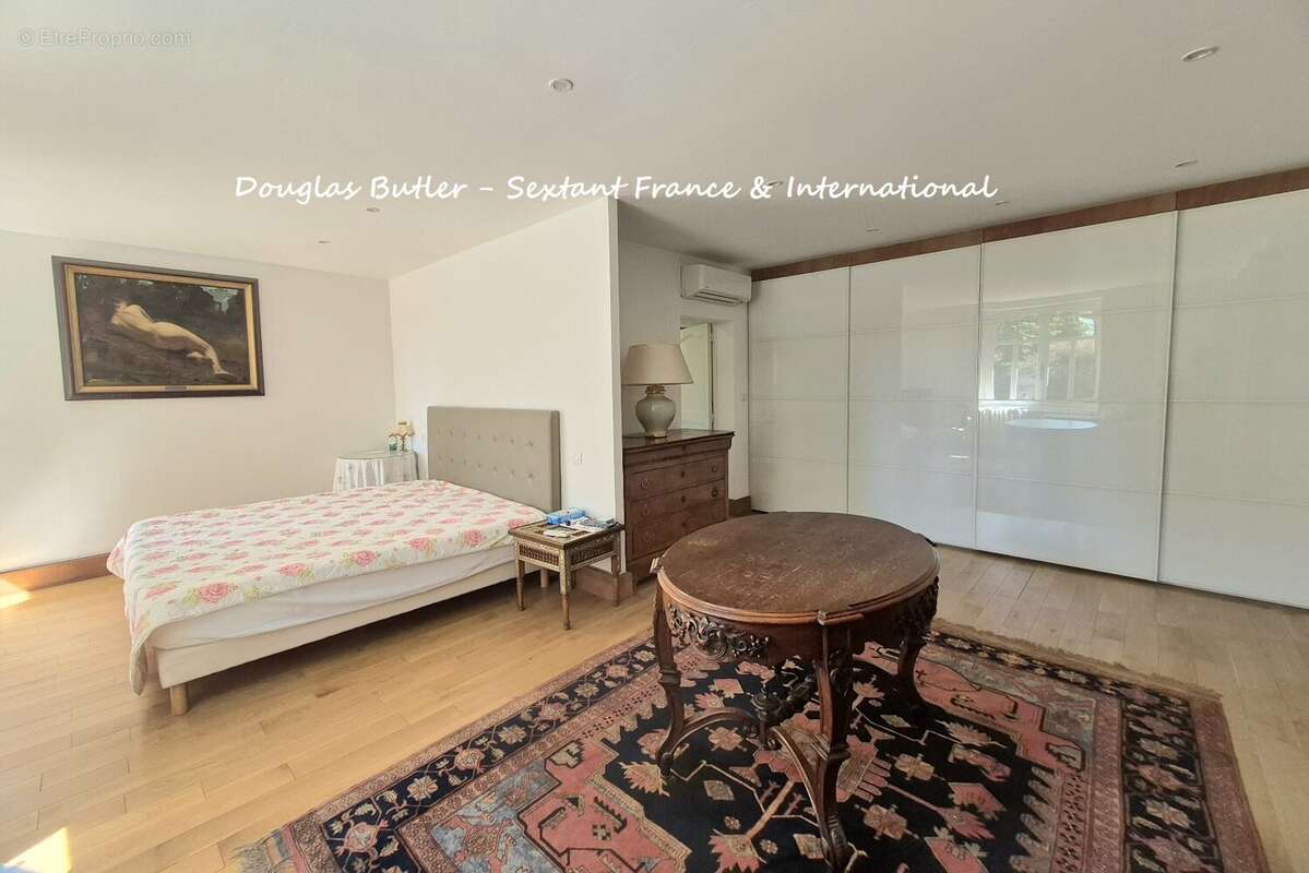 Maison à SAINTE-FOY-LA-GRANDE