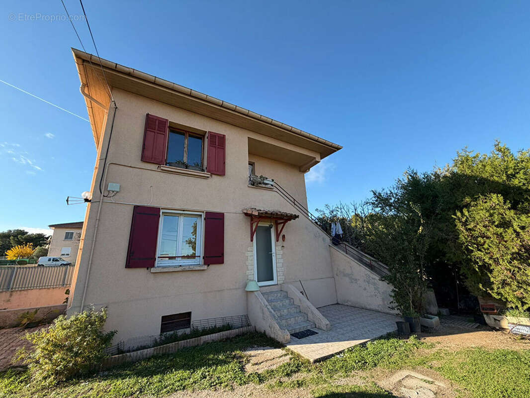 Appartement à GARDANNE