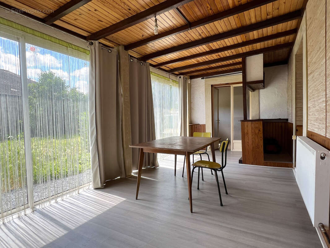 Maison à CHATELLERAULT