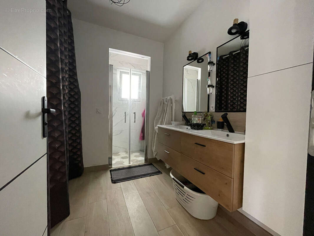 Maison à SAINT-AGNANT