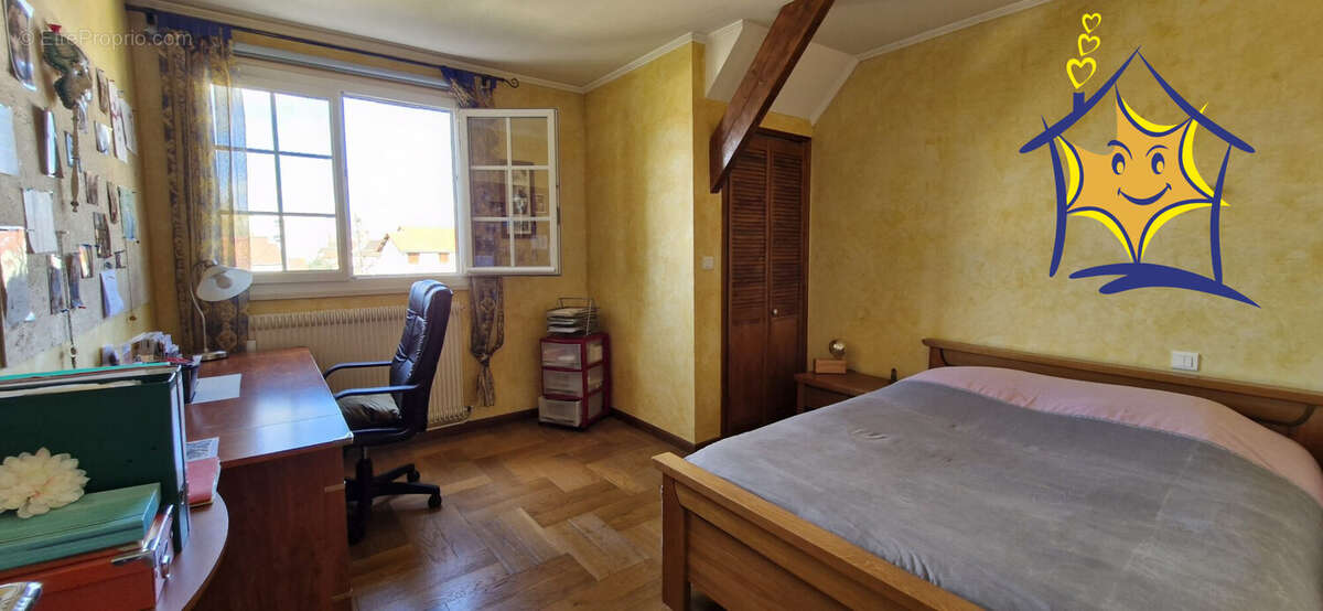 Maison à VIRY-CHATILLON