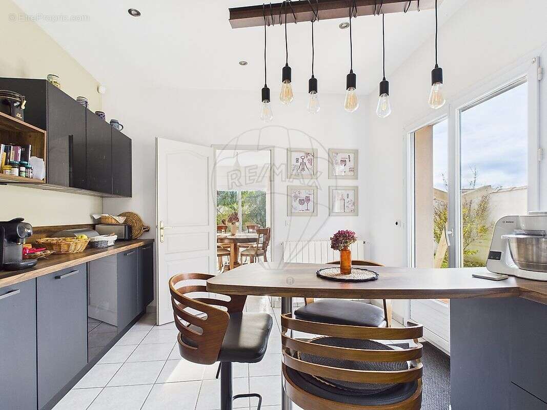 Maison à LES MATHES