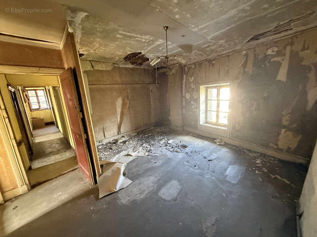 Appartement à BOURG-ARGENTAL
