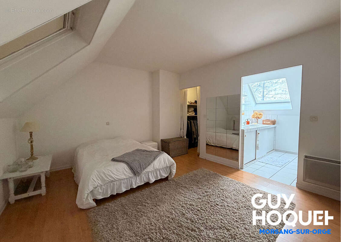 Maison à VIRY-CHATILLON