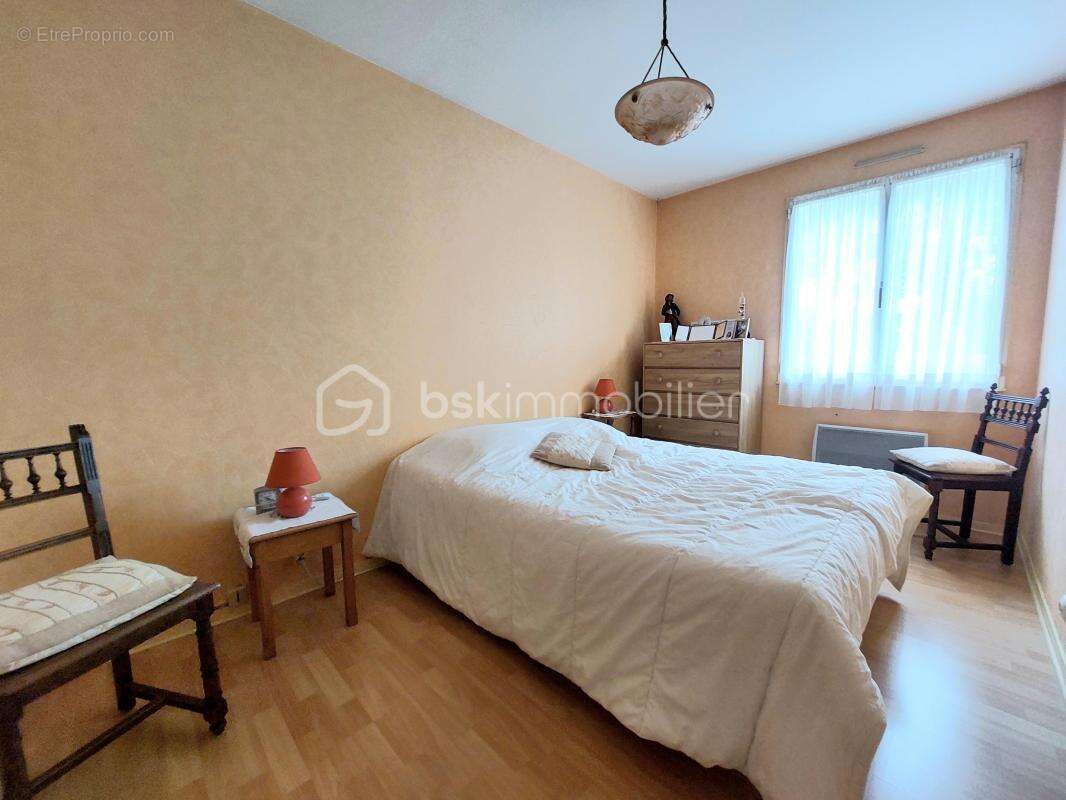 Maison à BAZOCHES-SUR-LE-BETZ