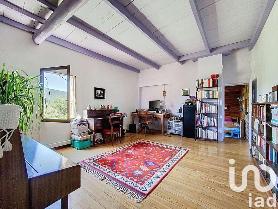 Photo 9 - Maison à LE POET-LAVAL