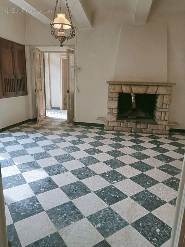 Maison à DURFORT-ET-SAINT-MARTIN-DE-SOSSENAC