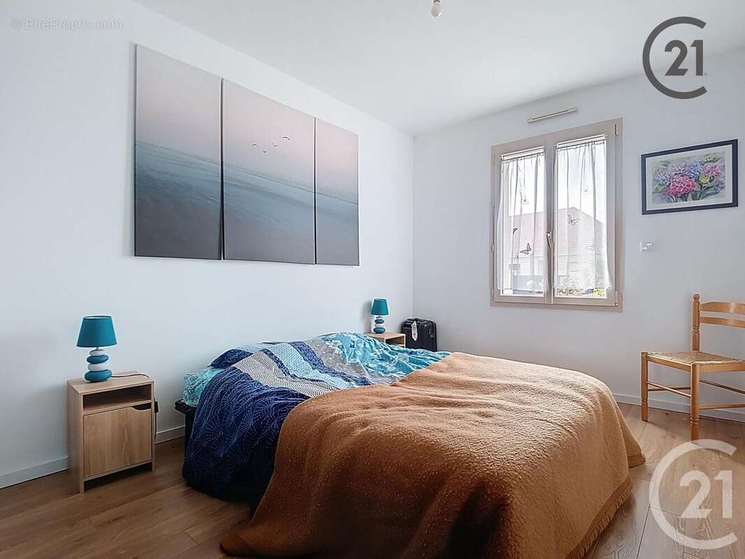 Maison à SAINT-PARRES-AUX-TERTRES