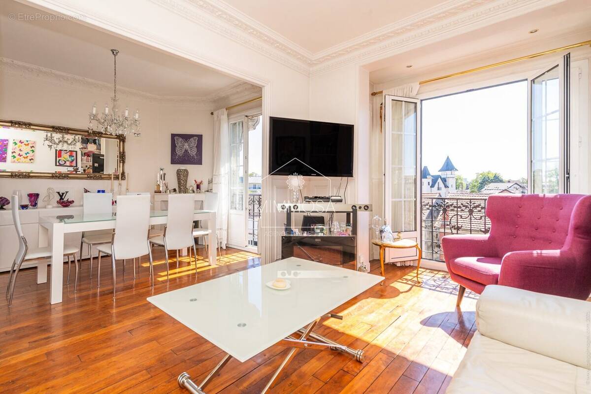 Appartement à LIVRY-GARGAN