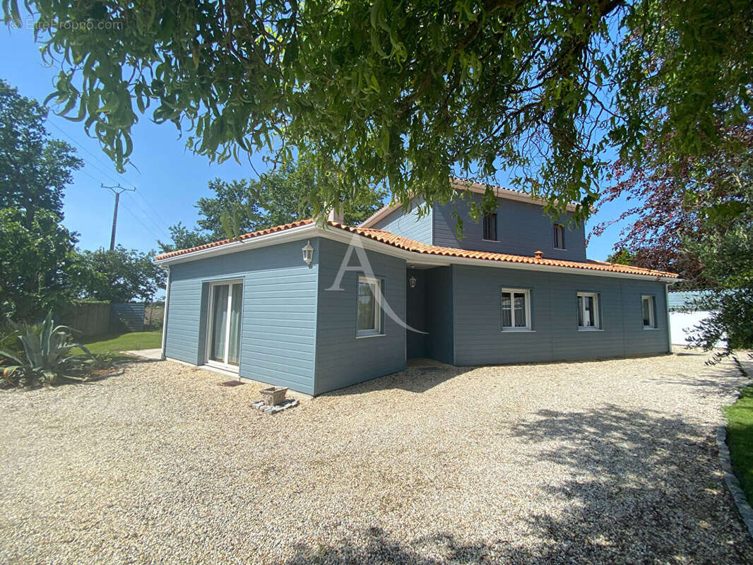 Maison à PAULX