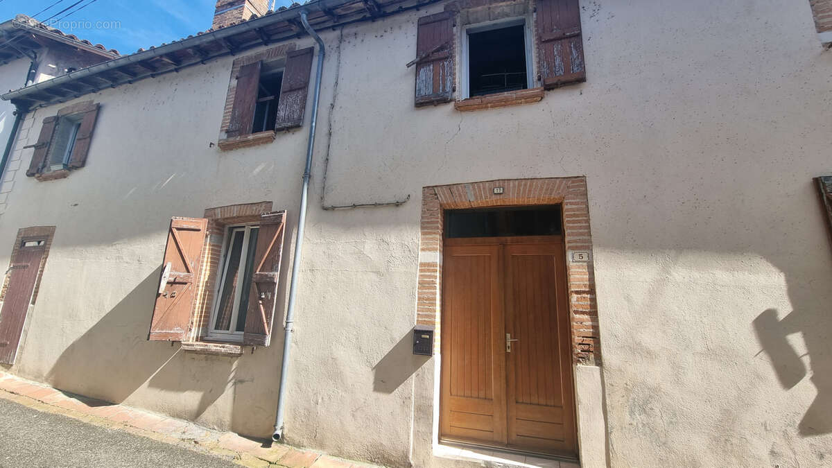 Maison à L&#039;ISLE-EN-DODON