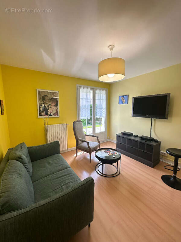 Maison à ORRY-LA-VILLE