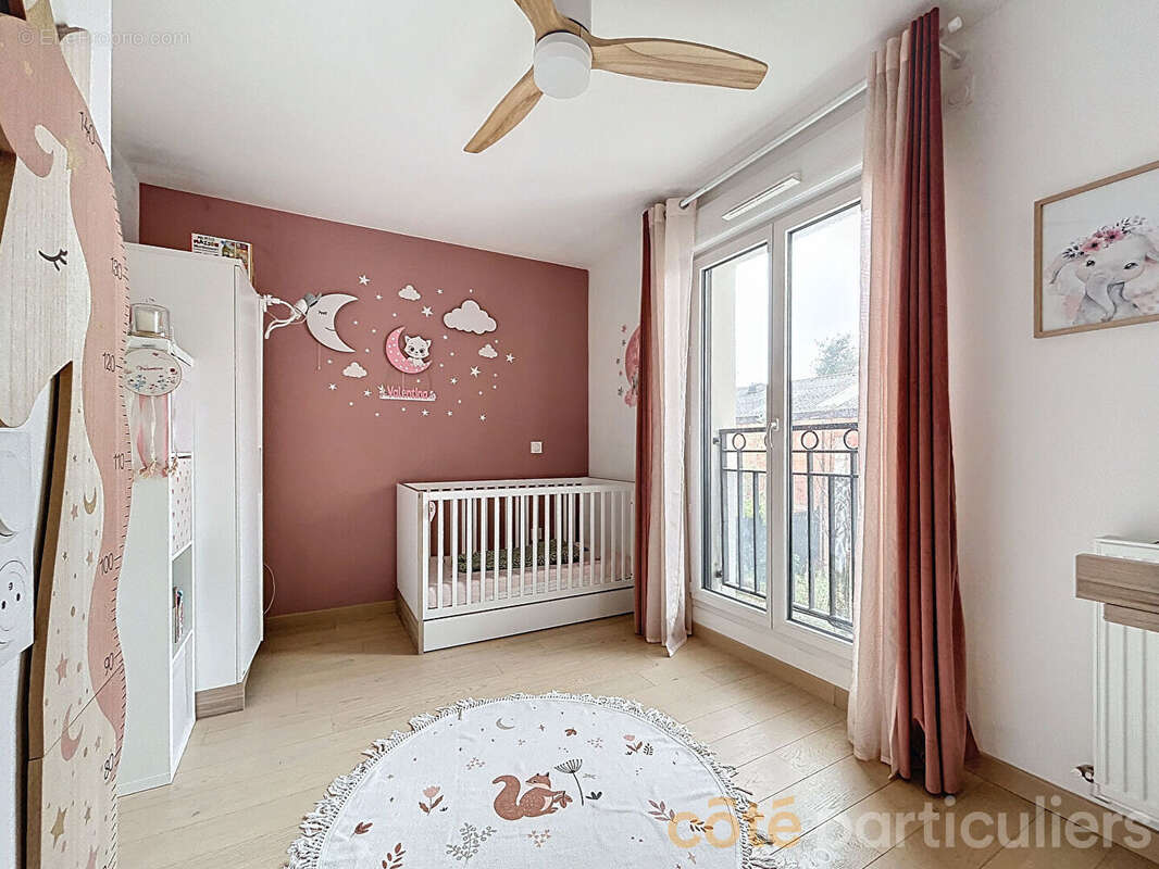 Appartement à SAINT-MAUR-DES-FOSSES