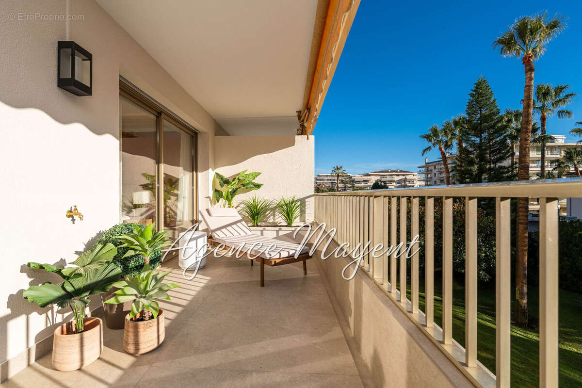 Appartement à CANNES