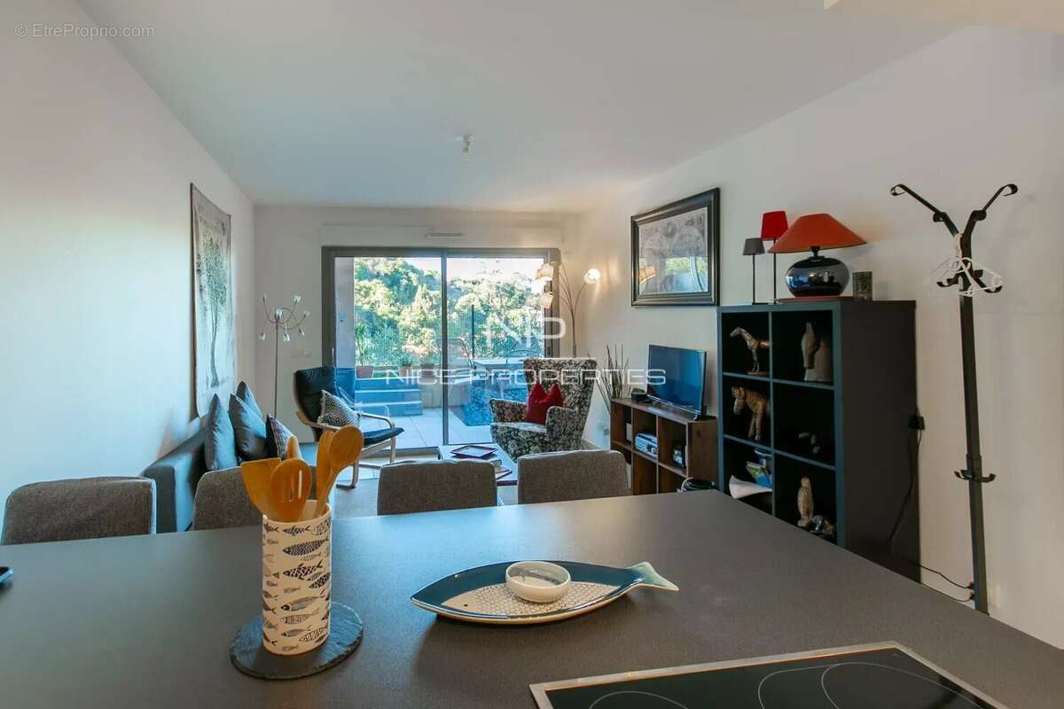 Appartement à THEOULE-SUR-MER