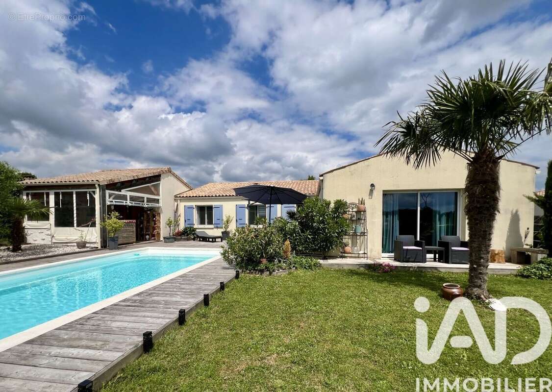Photo 2 - Maison à BEAUGEAY