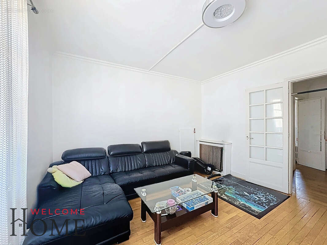 Appartement à LEVALLOIS-PERRET