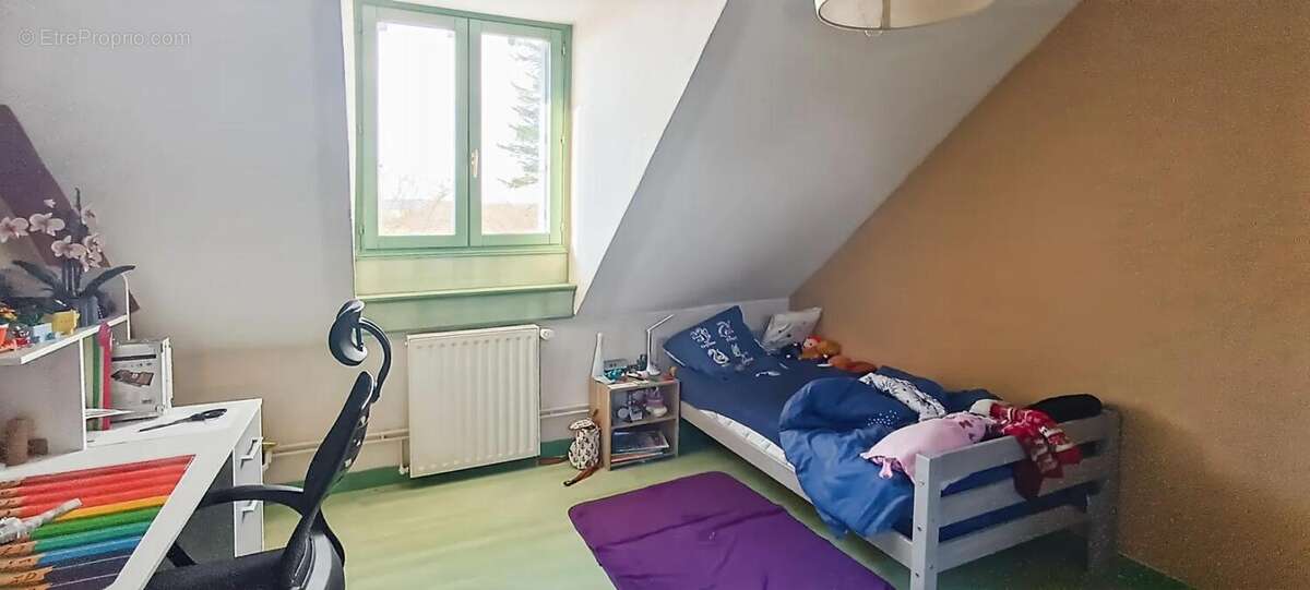 Maison à VERNANTES