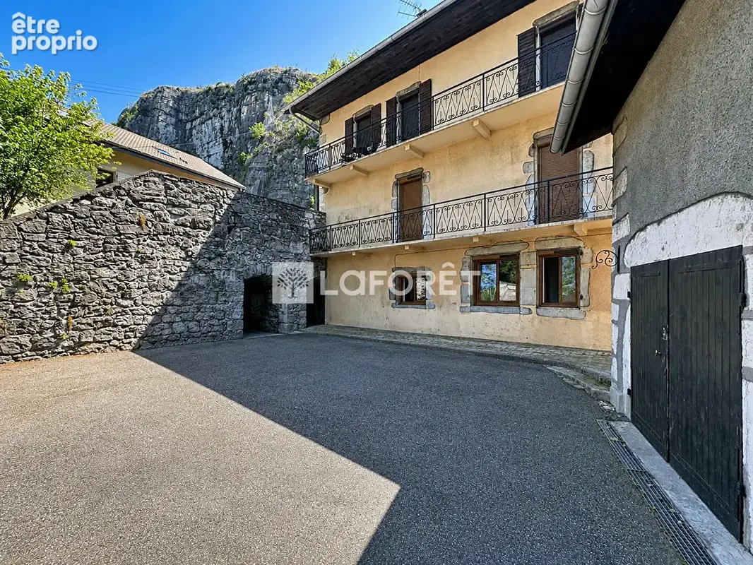 Appartement Duplex Chambery 3 pièce(s) 91,85 m2 - photo 17