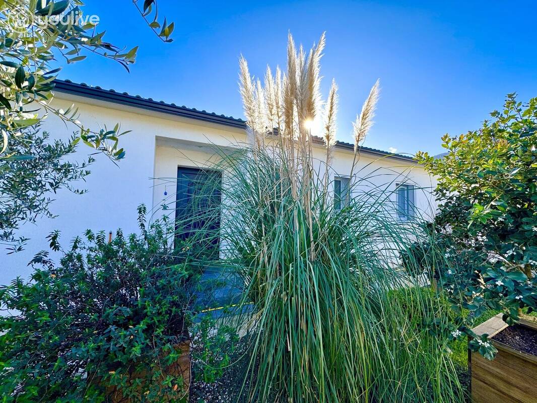 Maison à SANTA-MARIA-POGGIO