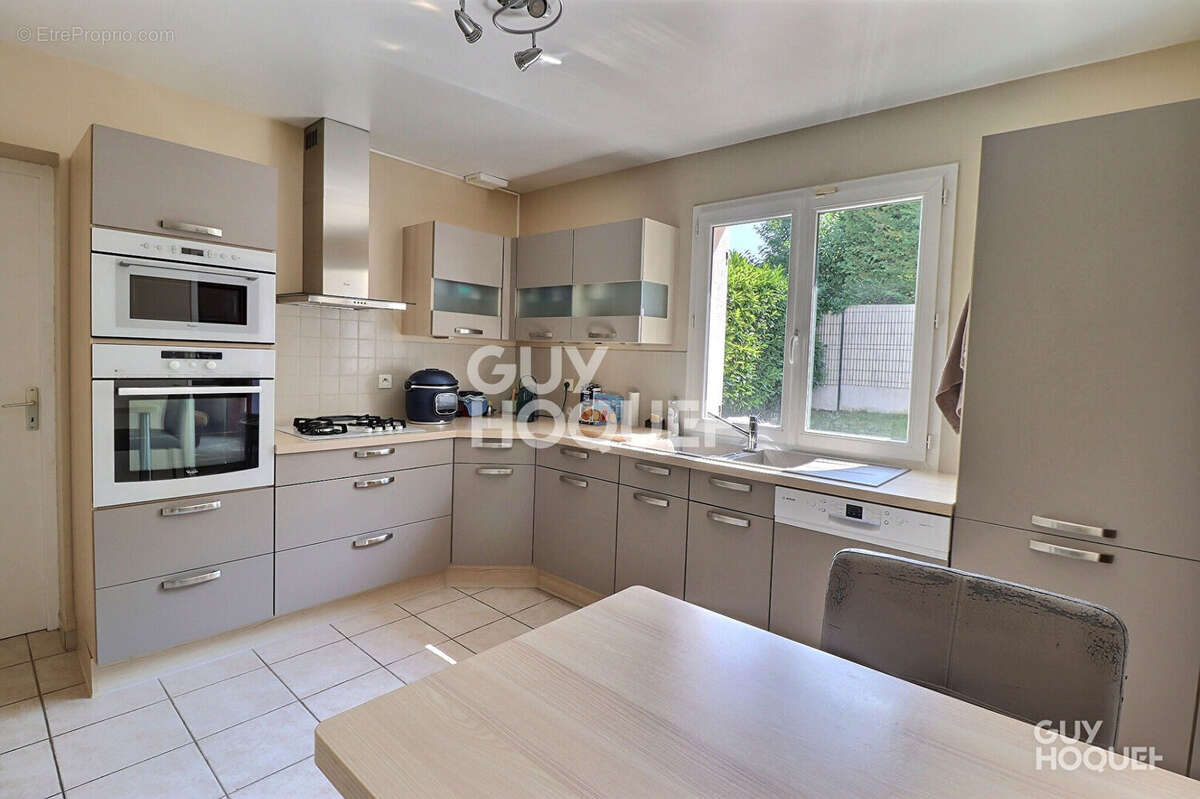 Maison à SAINT-MICHEL-SUR-ORGE