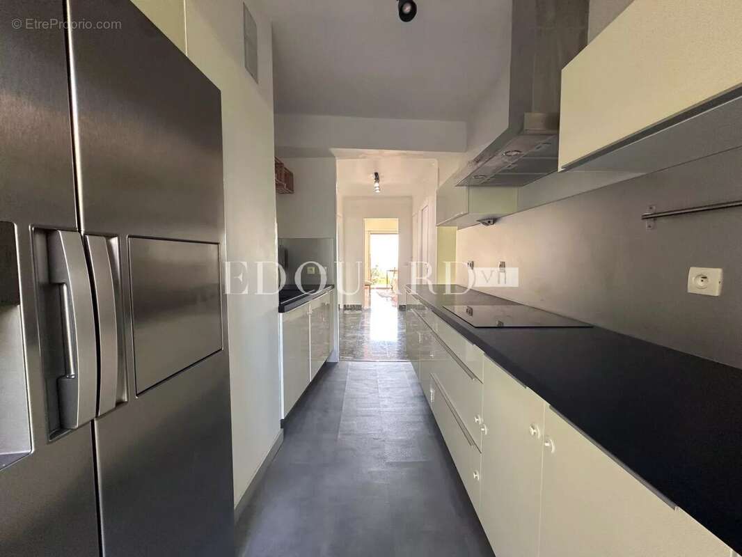 Appartement à ROQUEBRUNE-CAP-MARTIN