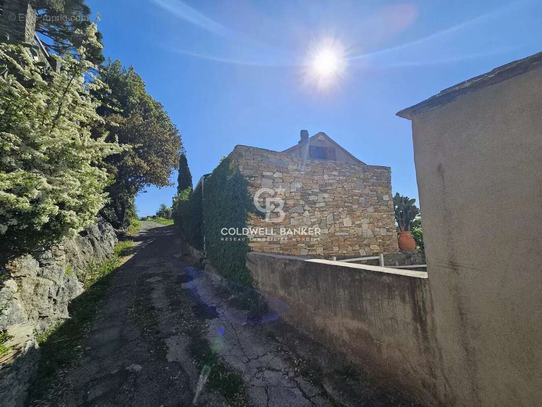 Maison à ROGLIANO