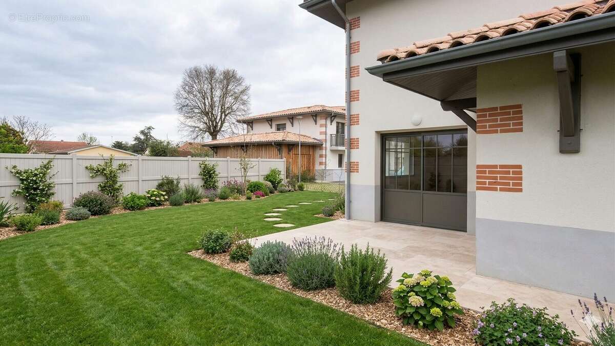 Maison à VILLENAVE-D'ORNON