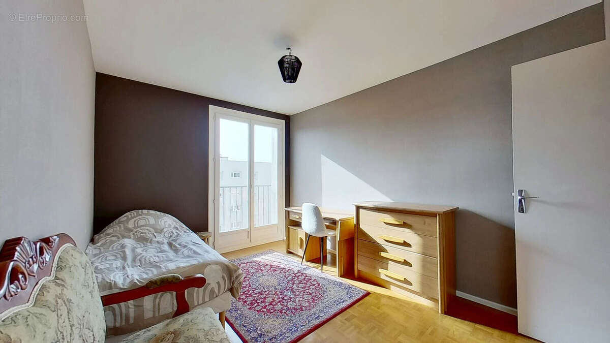 Appartement à LYON-8E