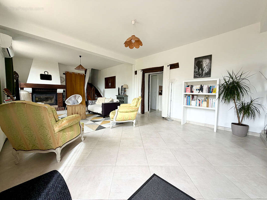 Maison Marbois 7 pièce(s) 180 m2 - photo 16