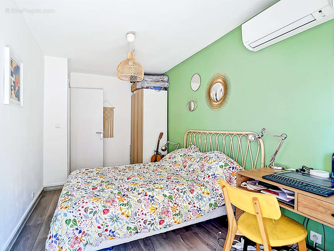 À vendre Appartement 3 pièces + Place de parking Secteur Cinq Avenues 13004 Marseille - photo 12