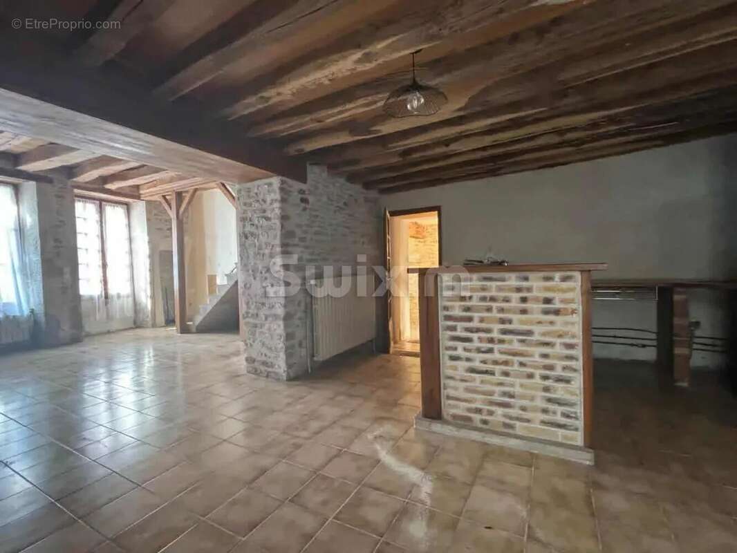 Appartement à NOYERS