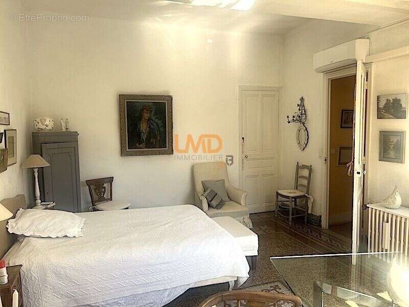 Maison à NIMES