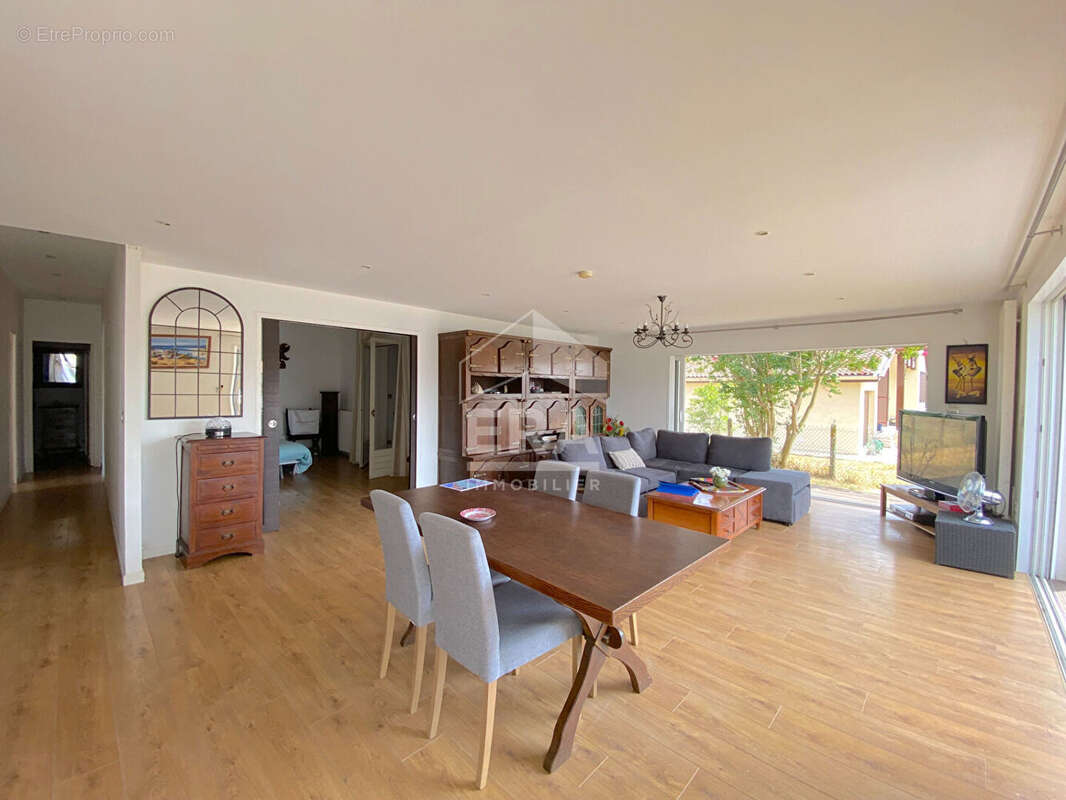 Maison 200m² à gujan-mestras - photo 2