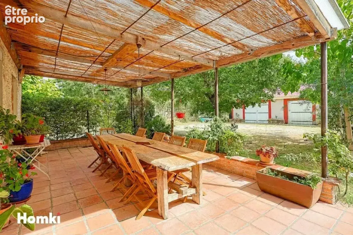 Maison atypique à l’esprit loft – Piscine, grand terrain et dépendances – Montauban - photo 3