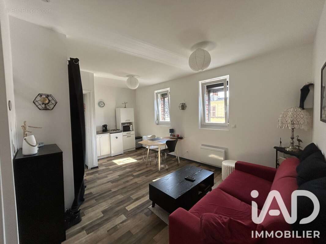 Appartement 150 m² à Saint-Quentin  - photo 3